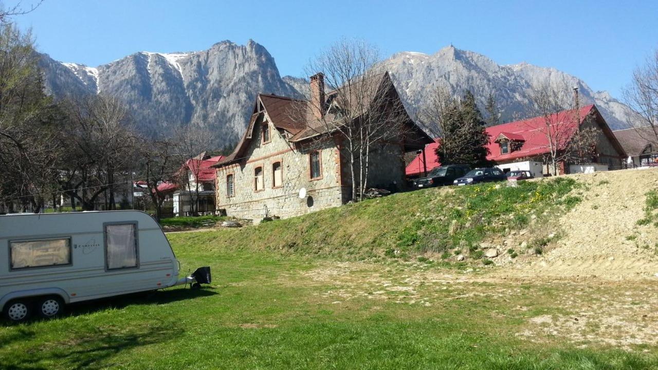 Camping Aviator Busteni, Camere 外观 照片